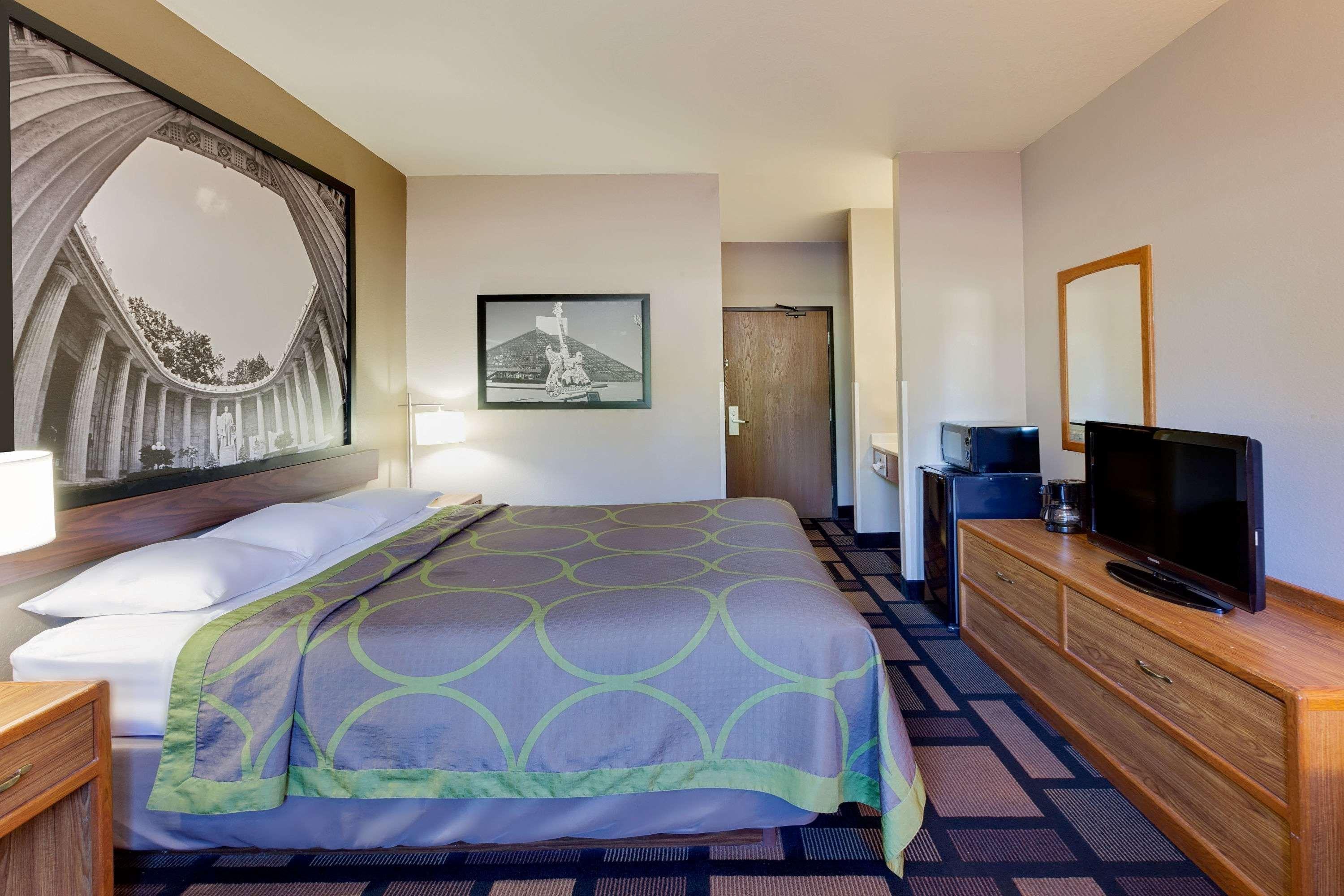 Super 8 By Wyndham Akron S/Green/Uniontown Oh Eksteriør billede
